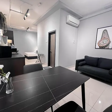 Edumetro @ Subang Jaya By Manhattan Group Exterior photo