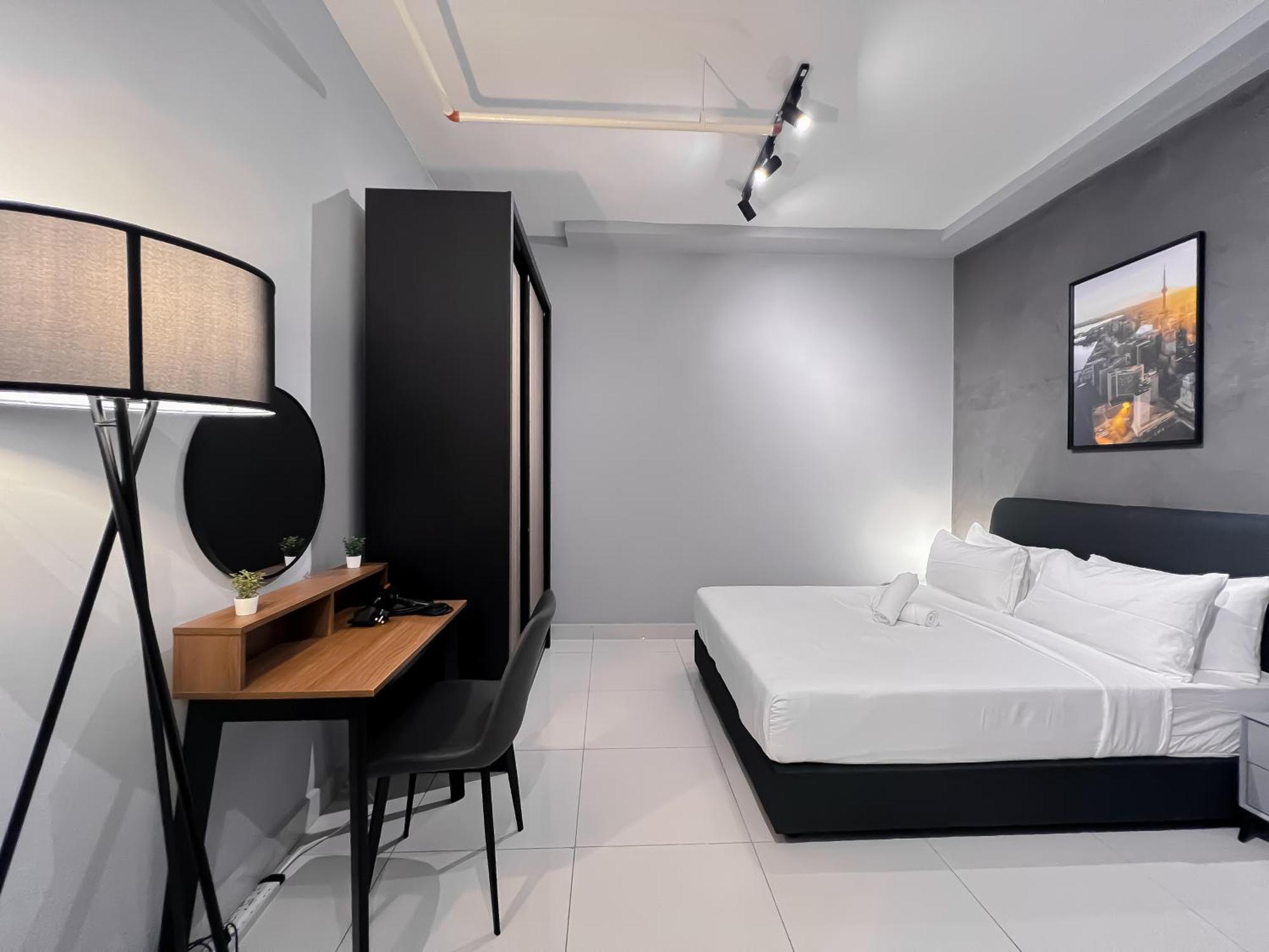 Edumetro @ By Manhattan Group