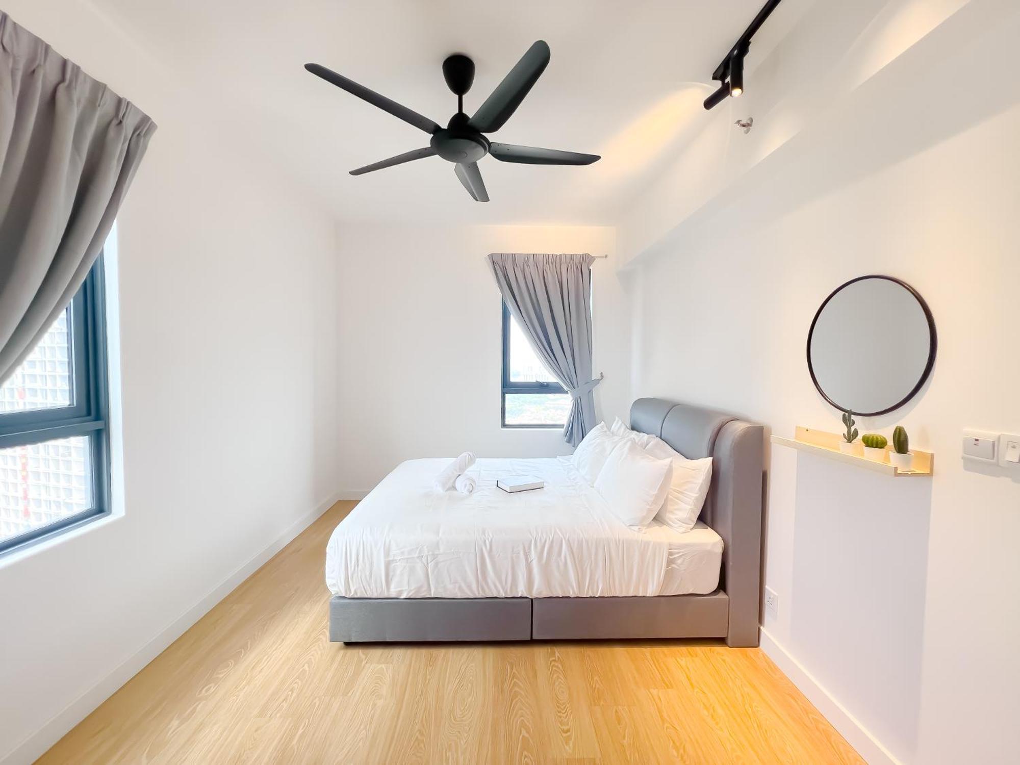 Edumetro @ By Manhattan Group *